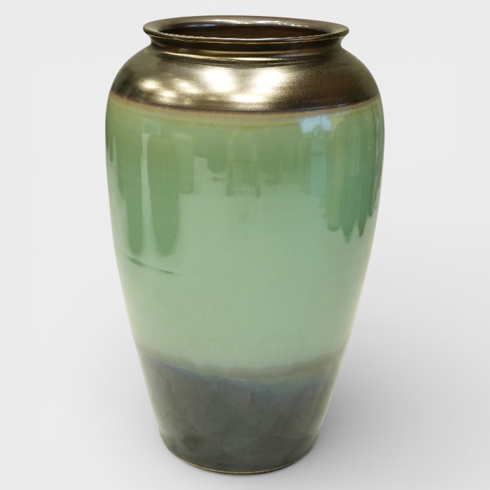 Modern Abstract Artisan Vase – Matte Charcoal with Cream Brushstrokes